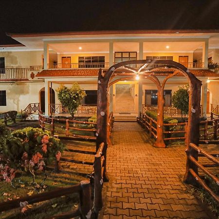 Hotel Wildlife Camp Саураха Екстер'єр фото