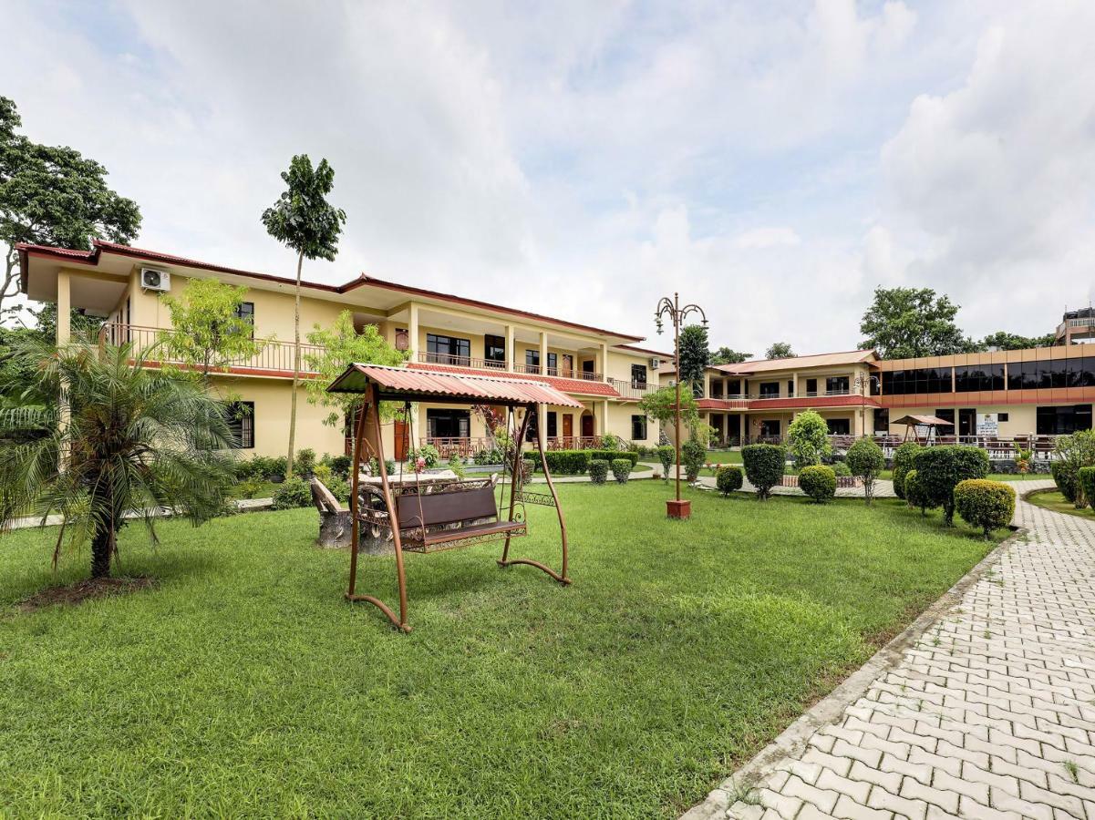 Hotel Wildlife Camp Саураха Екстер'єр фото