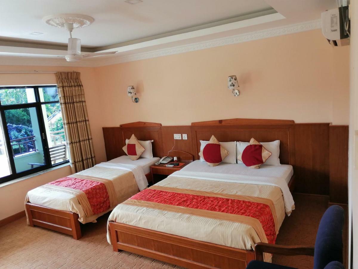 Hotel Wildlife Camp Саураха Екстер'єр фото