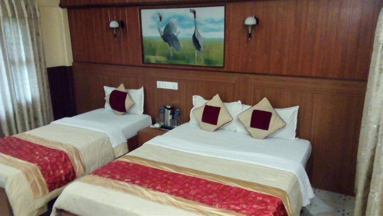 Hotel Wildlife Camp Саураха Екстер'єр фото
